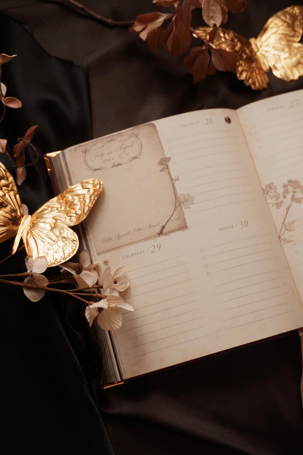 EMBER, 2027 Cocorrina Planner Book