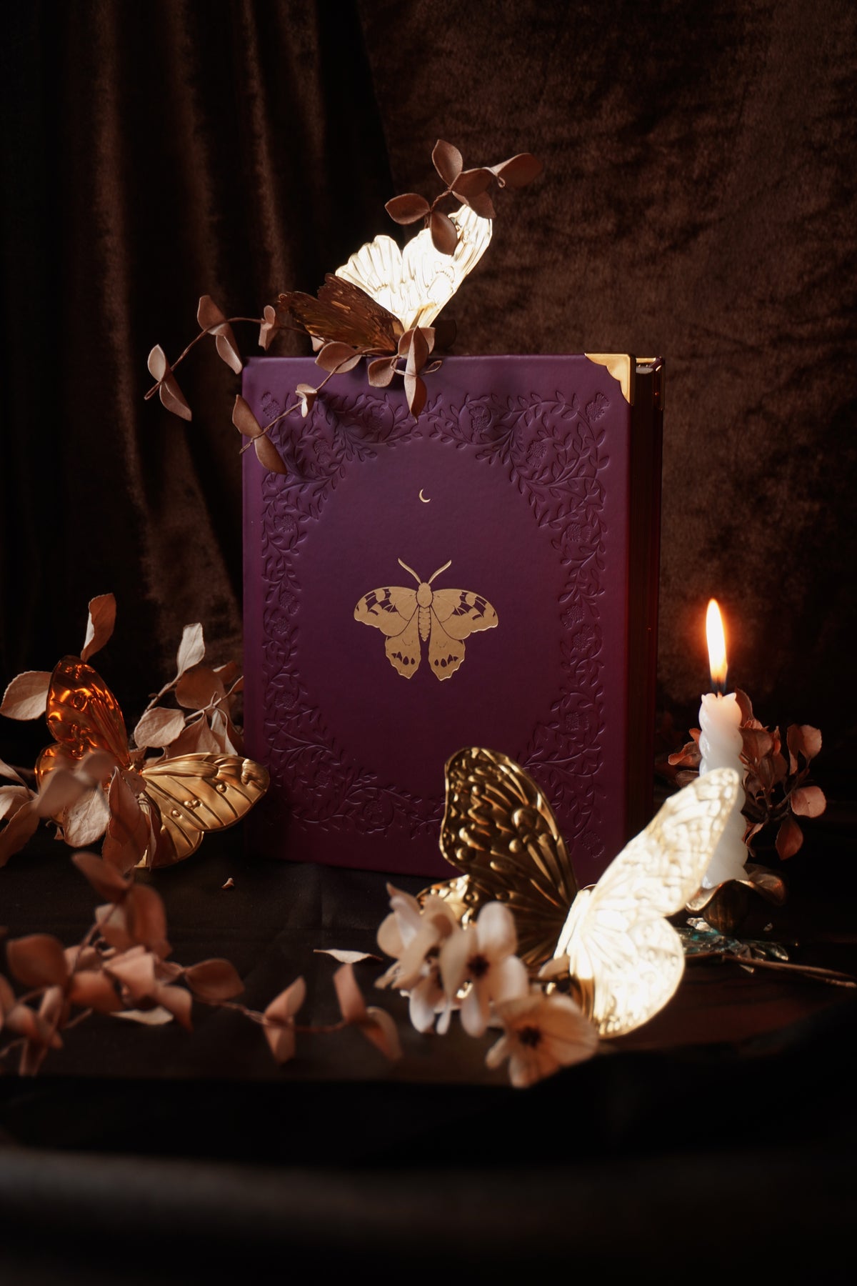 EMBER, 2027 Cocorrina Planner Book