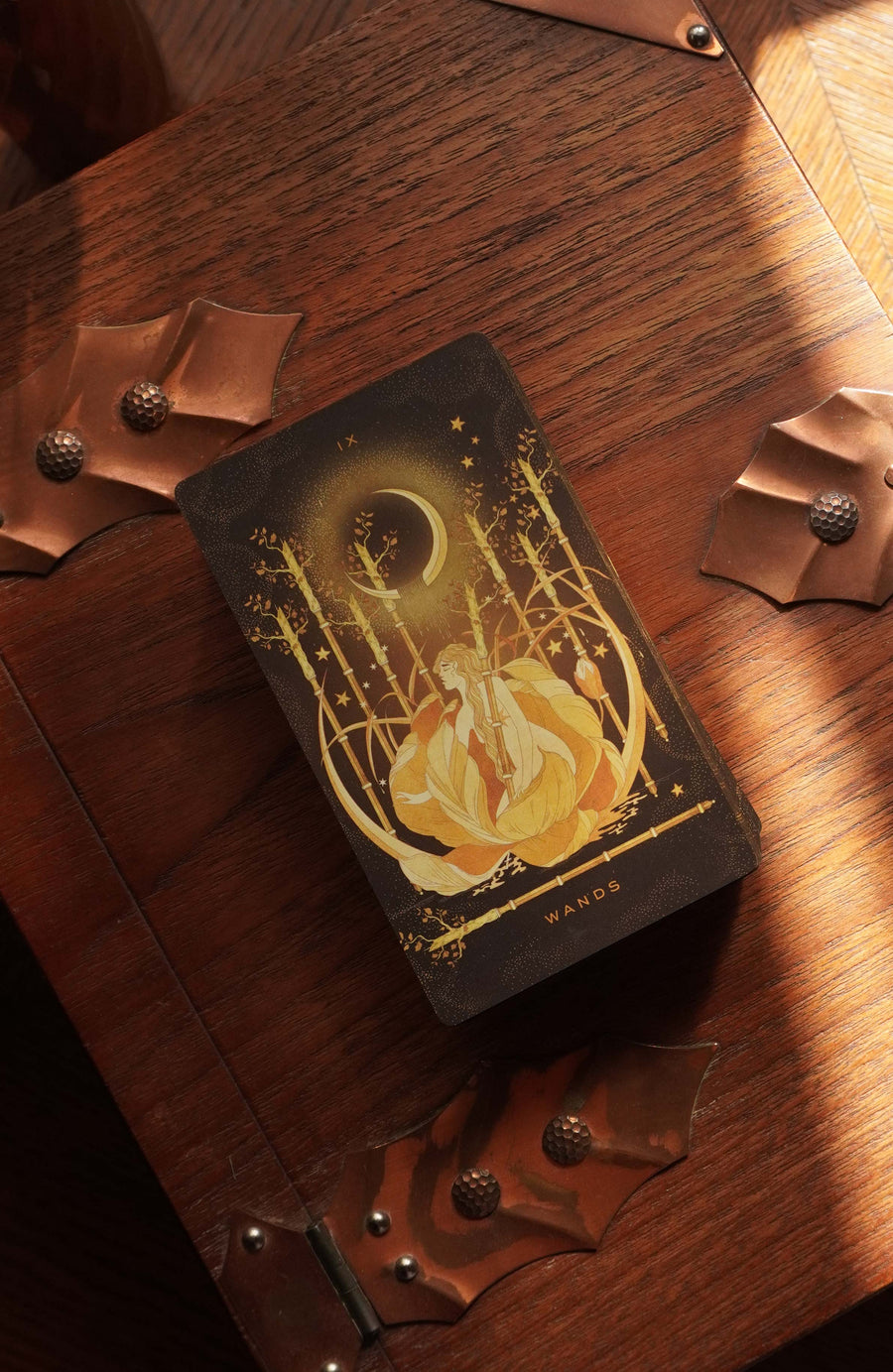 Divine Feminine Tarot Deck